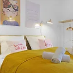 Olive Apartments - 86M2 - Kingsize - Free Parking